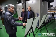 나상길 부평구의회 의장, 새단장 마친 부평국민체육센터 방문