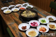 청송맛집 ‘청송소나무식당’, 맛과 영양 둘 다 잡은 달기약수백숙 제공