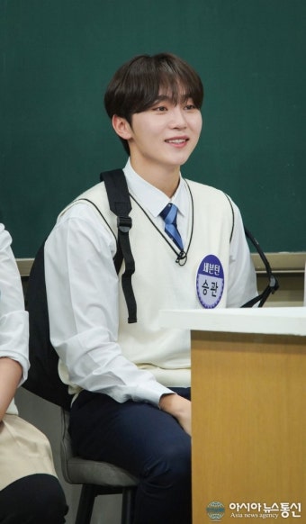 '아는 형님' 세븐틴 승관, 아빠는 '부'씨, 엄마는 '좌'씨