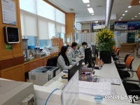 경남 고성군청 민원봉사과, 봄맞이 산뜻한 근무복 착용