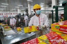 중국 흑룡강, 왕퀘도시 적극적으로 물자 생산 보장 추진