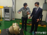 홍명표 의창구청장, 공작기계 전문 삼광기계공업 방문