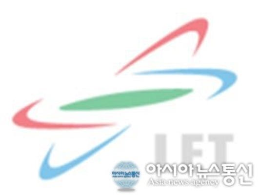 엘이티, 주가 얼마나 오를까? '삼성 폴더블폰 핵심장비 공급' | 포토뉴스