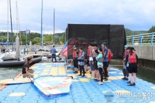 경남 고성군청 직원 대상 해양레저스포츠 체험 프로그램 운영