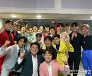 장민호, 임영웅·김호중 등과 미스터트롯 콘서트 인증샷 공개