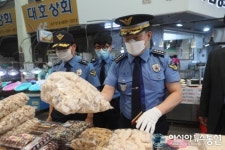 부산해경, 코로나19에도 멈추지 않는 지역사랑, 추석명절 맞이 전통시장 방문 릴레이 펼쳐
