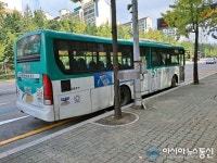 불법 주차 천지 안양 삼영운수 51번 버스, 안양시청 단속 왜 안하나