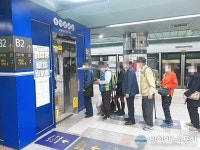 군자역, 거리두기 미실천…이대로 괜찮을까?