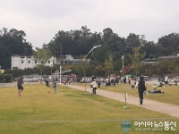 삼패한강시민공원, 시민들 주말 맞아 가족들과 함께 공원으로