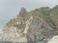 신비섬 울릉도 해안 곰바위 절경