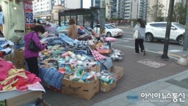 의정부시 회룡역 입구 인도 가로막고 장사해도 돼나요~~
