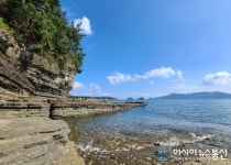 장관 연출하는 상족암군립공원 해안가 절벽