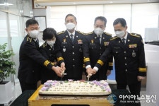 민원실·카페의 개장을 축하합니다