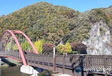 청주 미원면 청석굴 주변 수채화가 따로 없네!