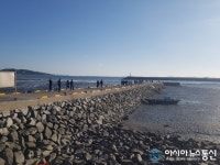 새조개로 유명한 남당항 방파제