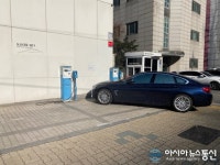 [아통포토] BMW, 여기 주차구역 맞나요?