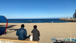 거리두기 2단계 시행 첫날, 한산한 안목 커피거리