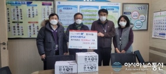 숭덕여중, 독거어르신 위한 코로나19 극복 떡 20박스 만수2동에 기탁