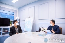 남해군 장충남 군수, 이주홍 의장 군정 현안 논의