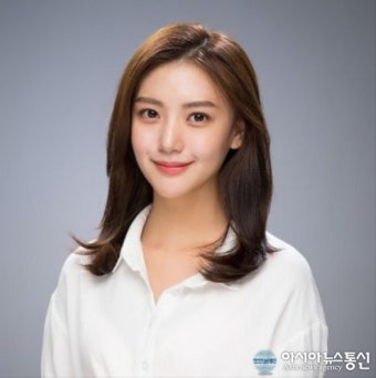 '미스트롯2 홍지윤 친동생' 홍주현, 신곡 '온도 (溫度)' 발매...홍지윤 지원사격