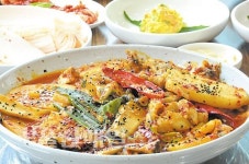 울산의 맛집 쫄깃·달콤 오리구이 체력 다지고  매콤·담백한 메로찜 입맛 살리고