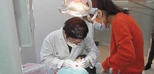서울S치과, 내황초 어린이 4명 교정·충치 치료