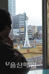 원다방 4층, 인고의 세월 함께 한 터전