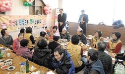 나누리봉사회, 독거노인 생신상 차려드리기