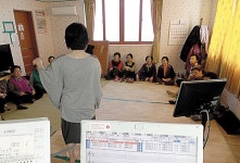 행운경로당 어르신 30명 대상 노래교실