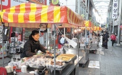 디자인도 경쟁력…통일된 포장마차