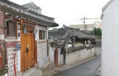 골목마다 묻어나는 세월의 더께…역사속으로 여행