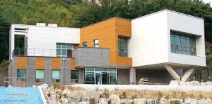 지역 문인 사랑방 자리잡아야 문학의 산실로 거듭날 수 있어