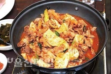 울산의 맛집 삼산참숯목살구이 뒷통 목살 씹을수록 고소…식감도 일품