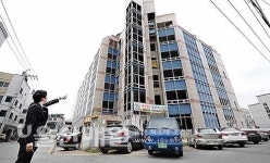 남구 왕생로 대형건물 공사중단 17년째 도심 속 흉물로 방치