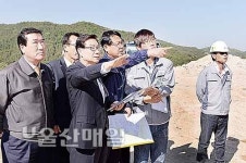 신장열 군수, 영남알프스 복합웰컴센터 추진상황 점검