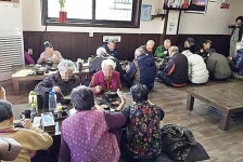 대물곰탕, 울산양로원 어르신 초청 점심대접