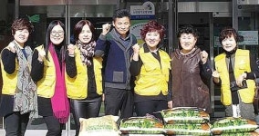 울산여성나눔회, 동구노인요양원에 100만원 상당 쌀