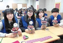 동구자원봉사센터, 사랑의 사탕카네이션 만들기