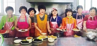 병영1동 여성자원봉사회, 복산경로식당 무료급식 봉사