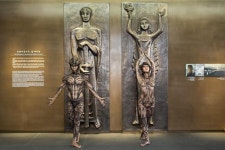 유엔 창설 70주년 기념 PEACE 바디페인팅 퍼포먼스