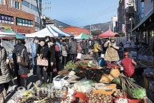 호계시장 붐비는 장터