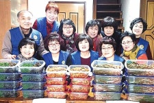화정동 바르게살기위, 독거노인에 밑반찬