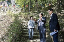박천동 북구청장, 어물동 마애여래좌상 안전점검