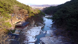 [영남알프스] 봄 볕 아래 흐르는 울주군 작괘천