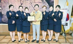 신장열 군수, 어린이 교통안전 강사양성 심화 교육 수료증