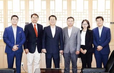 서동욱 남구청장, 몽골 의료진과 환담