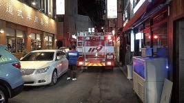 [영상] 불법주차 만연…눈앞 화재현장이 천리 길
