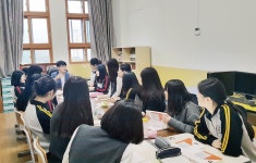 본사 최장락 부국장, 성광여고서 신문교육