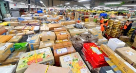 추석 택배 산더미처럼 쌓인 울산우편집중국