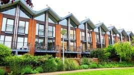 [지역공동체가 이끄는 골목 도시재생] 개발 아닌 재생으로, 정부 아닌 주민이 다시 세우는 골목